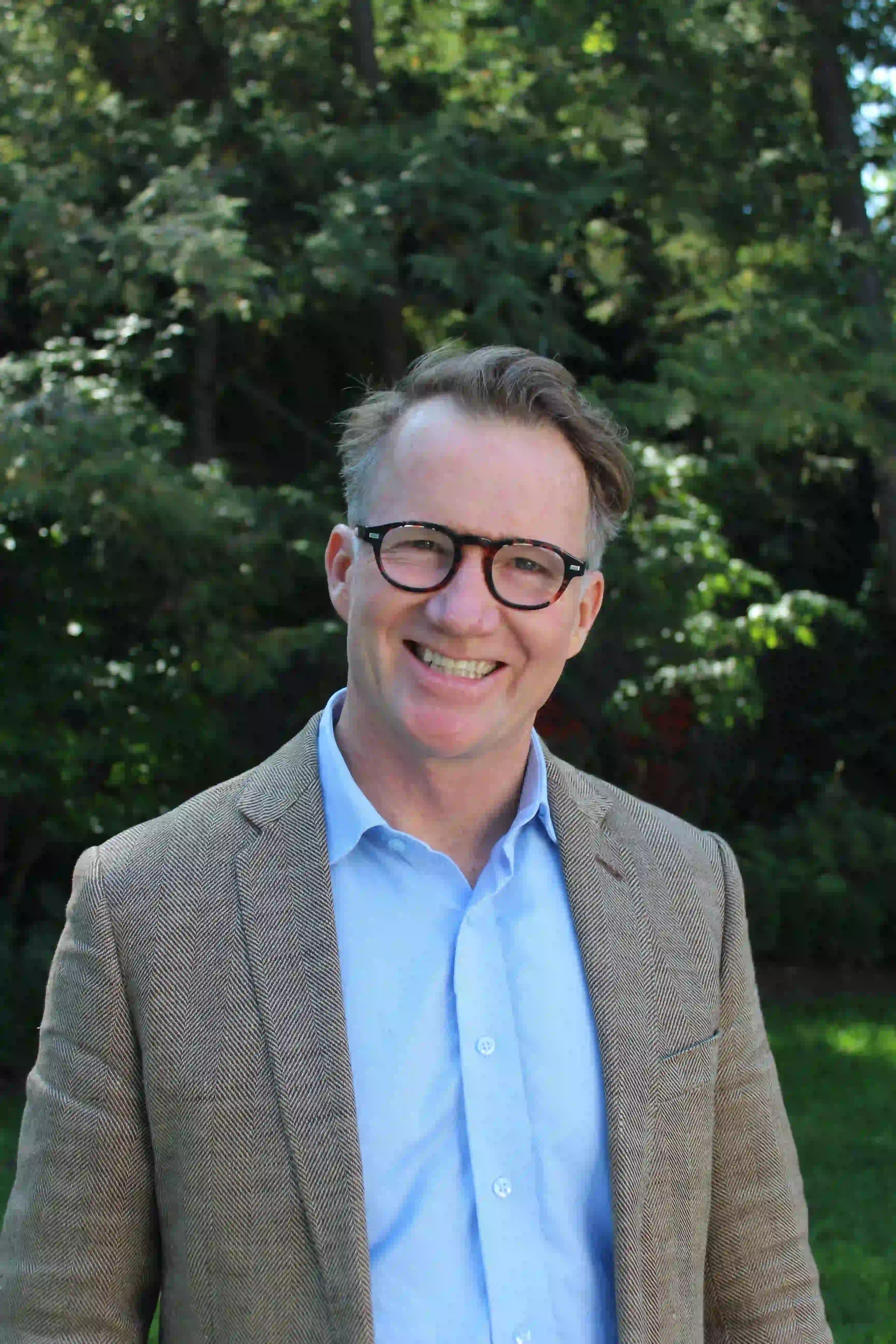 picture of a man smiling